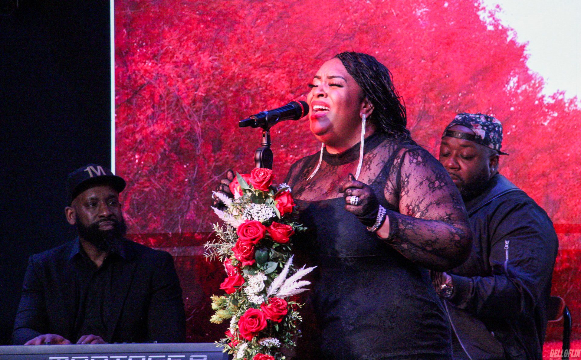 La Familia Soundstage: An Evening of Love